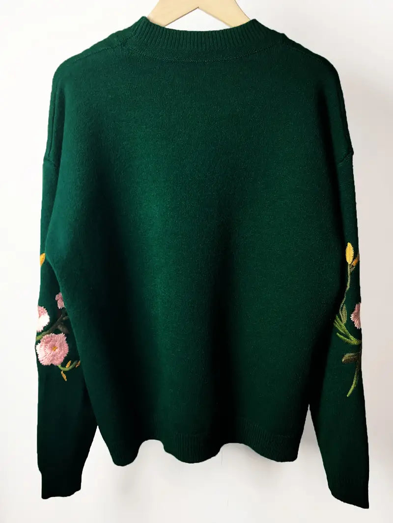 Women’s Embroidered Crew-Neck Knitted Sweater – Warm Relaxed Long-Sleeve Layer for Casual Everyday Wear Smart Autumn Outfits and Winter Seasonal Styling