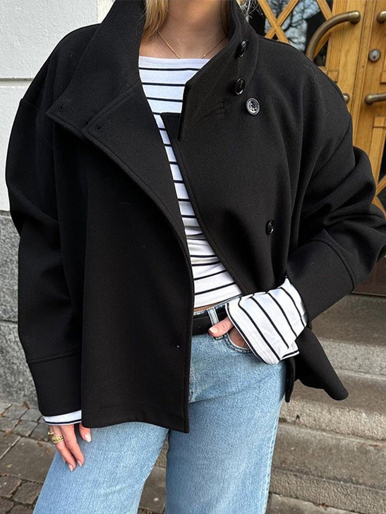 Women’s Double-Breasted Short Coat – Relaxed Structured Layer for City and Everyday Wear