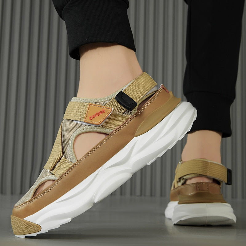 Men’s Closed-Toe Sport Sandals – Adjustable Cross-Strap Design with Mesh Panels and Chunky Sole