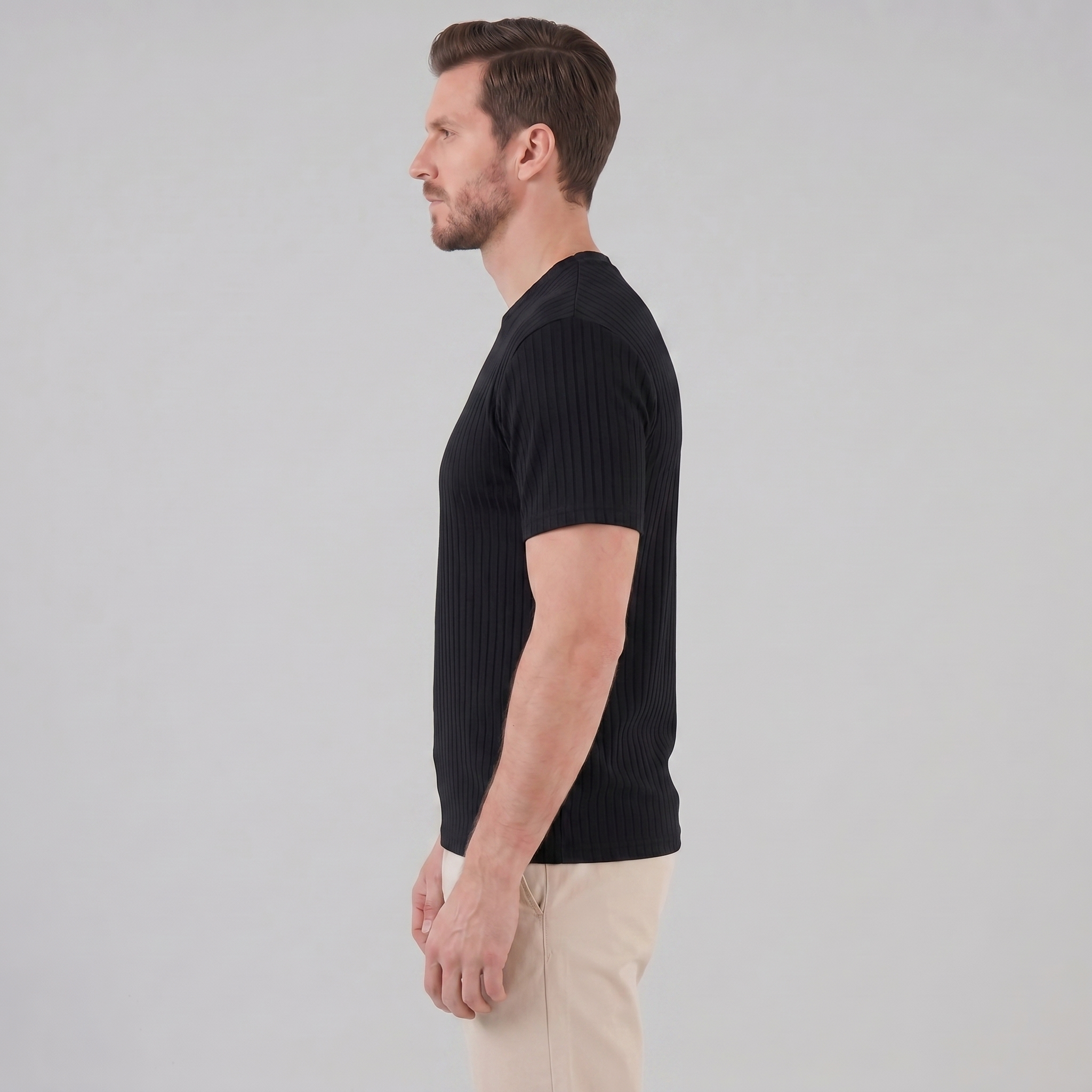 T-shirt da uomo a coste con scollo rotondo, vestibilità slim