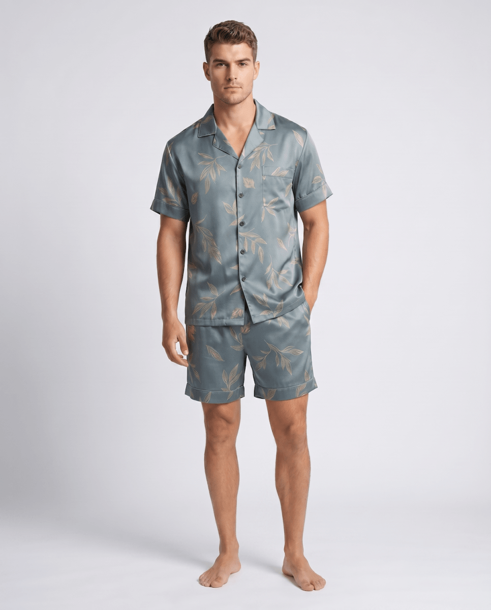 Men’s Patterned Satin Pyjama Set – Short-Sleeve Button-Up Sleep Shirt and Matching Shorts