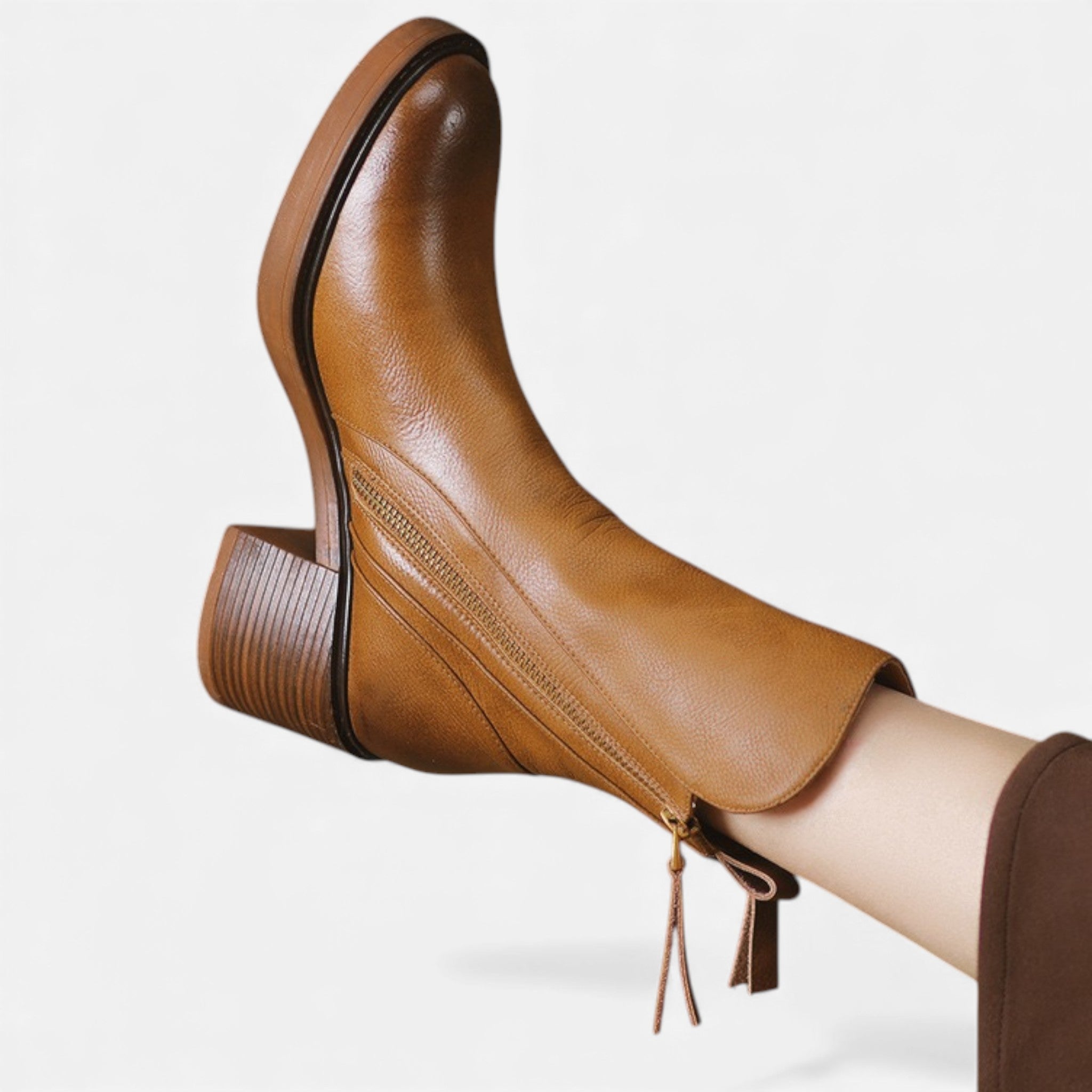 Valmonti | Women’s Classic British‑Style Leather Boots