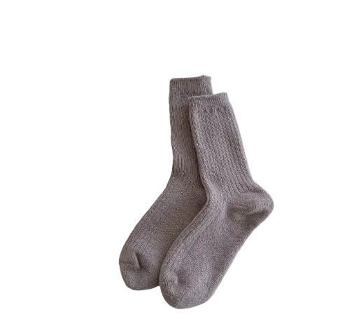 Women’s Warm Knitted Crew Socks – Soft Textured Everyday Style for Autumn Winter Lounging and Casual Cold-Weather Wear