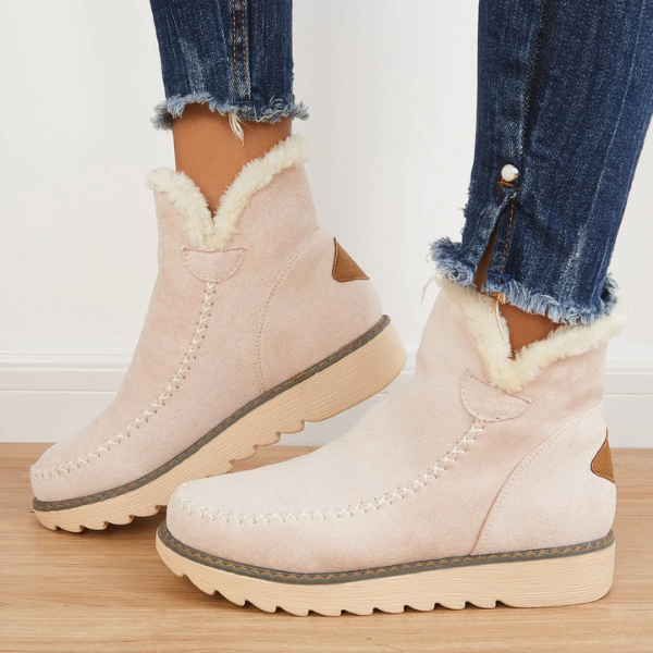 Women’s Faux Fur Lined Platform Ankle Boots – Slip-On Winter Shoes for Daily Wear