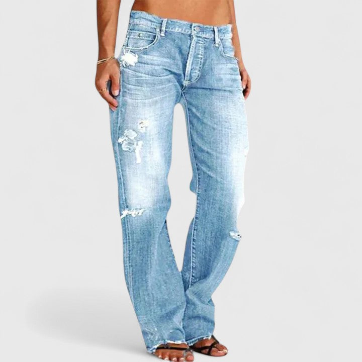 Dámské pohodlné džíny s rovnými nohavicemi a obnošeným vzhledem - celoplošný denim inspirovaný vintage stylem pro ležérní streetwear, víkendové cestování a každodenní přechodový styl