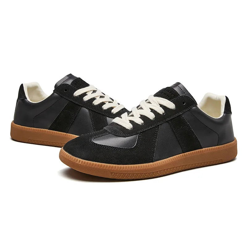 Męskie retro sneakersy niskie z panelami i sznurowaniem