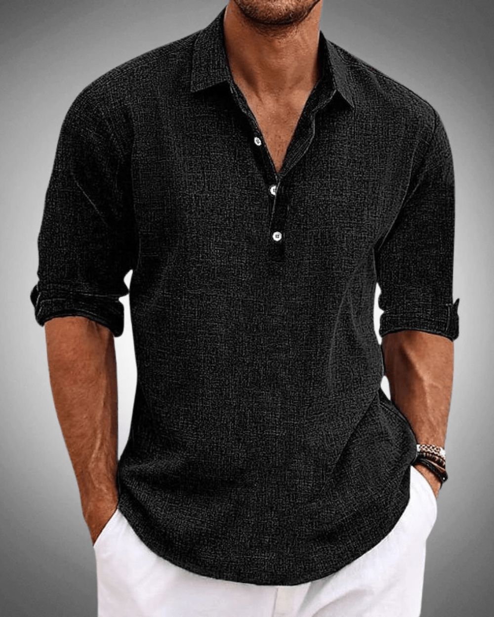 Camisa masculina de algodão com decote em V — Top respirável com mangas arregaçáveis para um estilo casual elegante