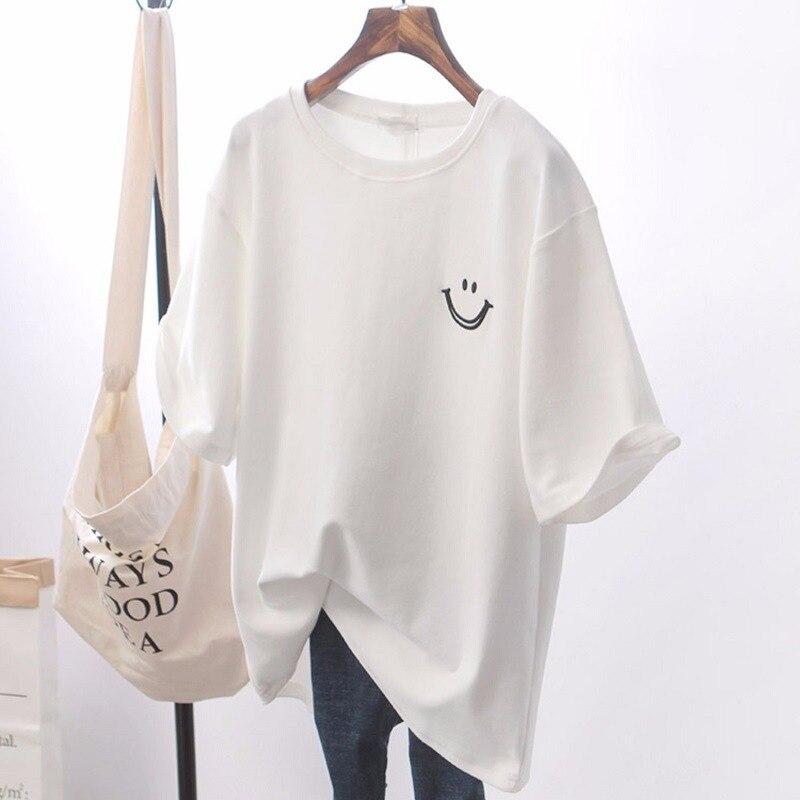 Oversized T-shirt med smiley til kvinder – afslappet top med korte ærmer og rund hals til sommer, afslappet brug og hverdagsbrug