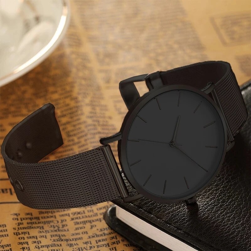 Ceas minimalist pentru bărbați, cu cuarț și brățară din plasă metalică – accesoriu elegant pentru purtarea de zi cu zi, în ținute smart-casual