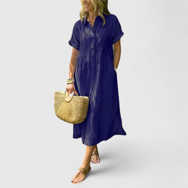 Abito midi da donna dalla vestibilità comoda – modello stampato con bottoni sul davanti e tasche, per l’estate