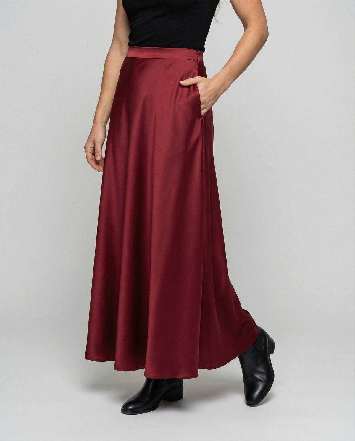 Women’s High Waist Satin Maxi Skirt with Side Pockets – Flowing A-Line Shape for Work and Evening Styling