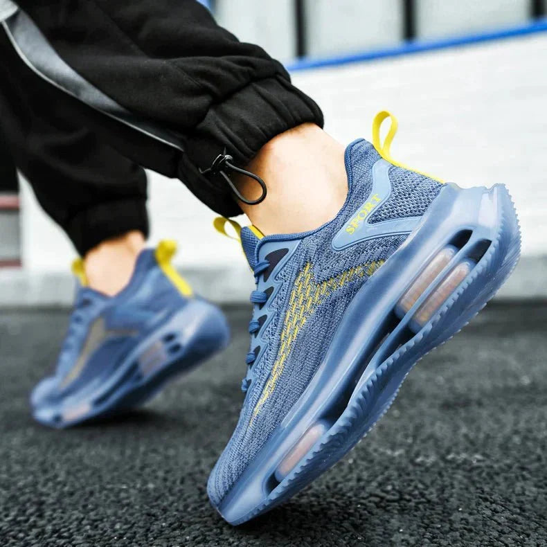 Herresneakers med luftpolstret mesh og formet ydersål til ydeevne