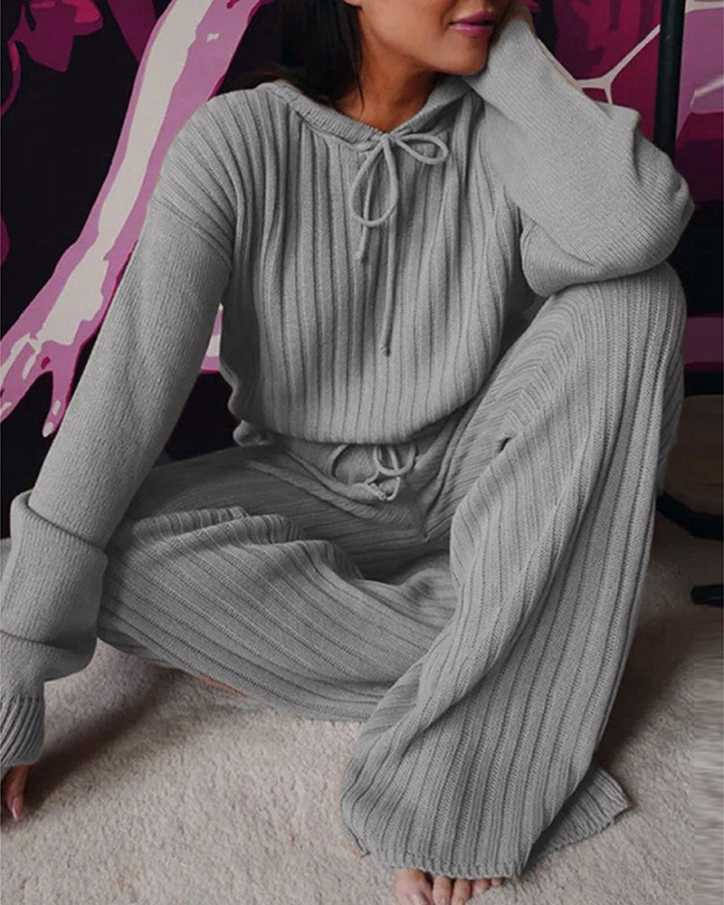 Conjunto de pijama de malha canelada com capuz para mulher – camisola de manga comprida para estar em casa com calças de perna larga, para um aconchego de inverno