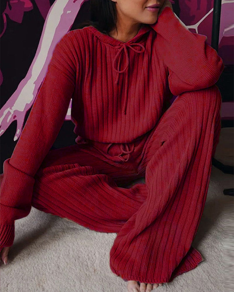 Conjunto de pijama de malha canelada com capuz para mulher – camisola de manga comprida para estar em casa com calças de perna larga, para um aconchego de inverno