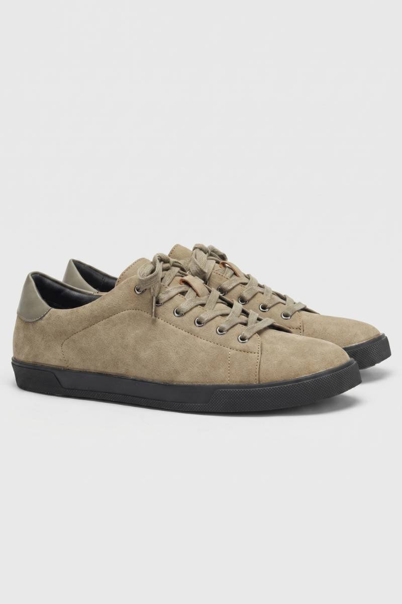 Scarpe da uomo basse con lacci in finitura scamosciata