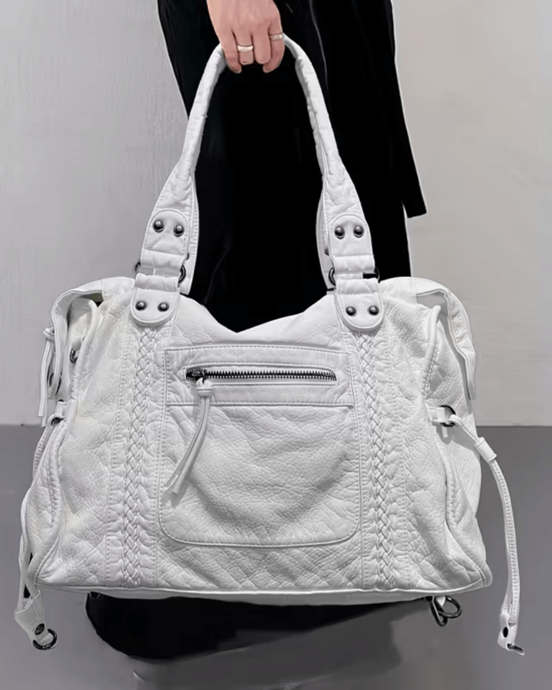 Women’s Textured Shoulder Handbag – Multi-Pocket Carry Bag with Adjustable Strap for Everyday Wear