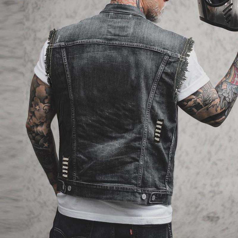 Chaleco motero vaquero desgastado para hombre – Prenda trucker sin mangas con hombros de borde sin rematar y bolsillos en el pecho