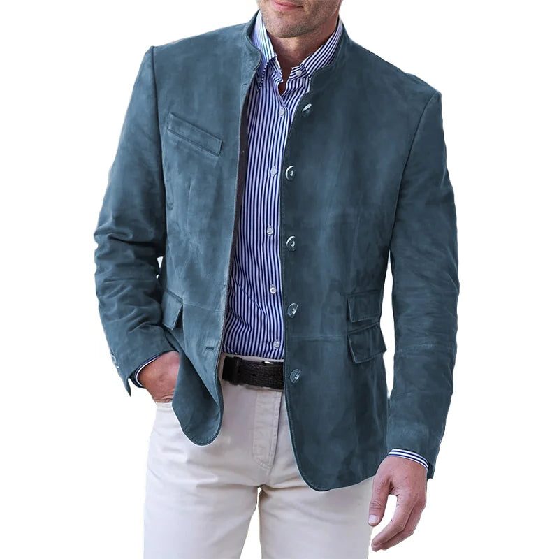 Blazer i ruskind til mænd med ståkrave - figursyet jakke med knaplukning og praktiske lommer til smart-casual-brug