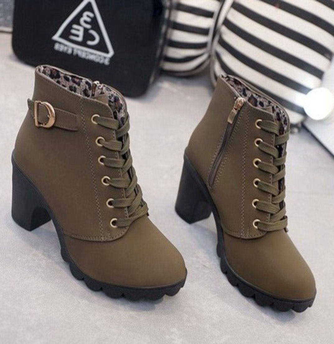 Women’s Suede Lace-Up Ankle Boots – Block-Heel Platform Boots with Gold-Tone Eyelets and Side Zip