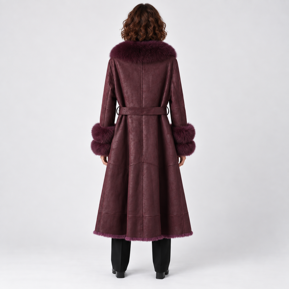 Damen-Langmantel mit Kunstpelzbesatz – Elegante Oberbekleidung mit Gürtel für winterliche Kälte