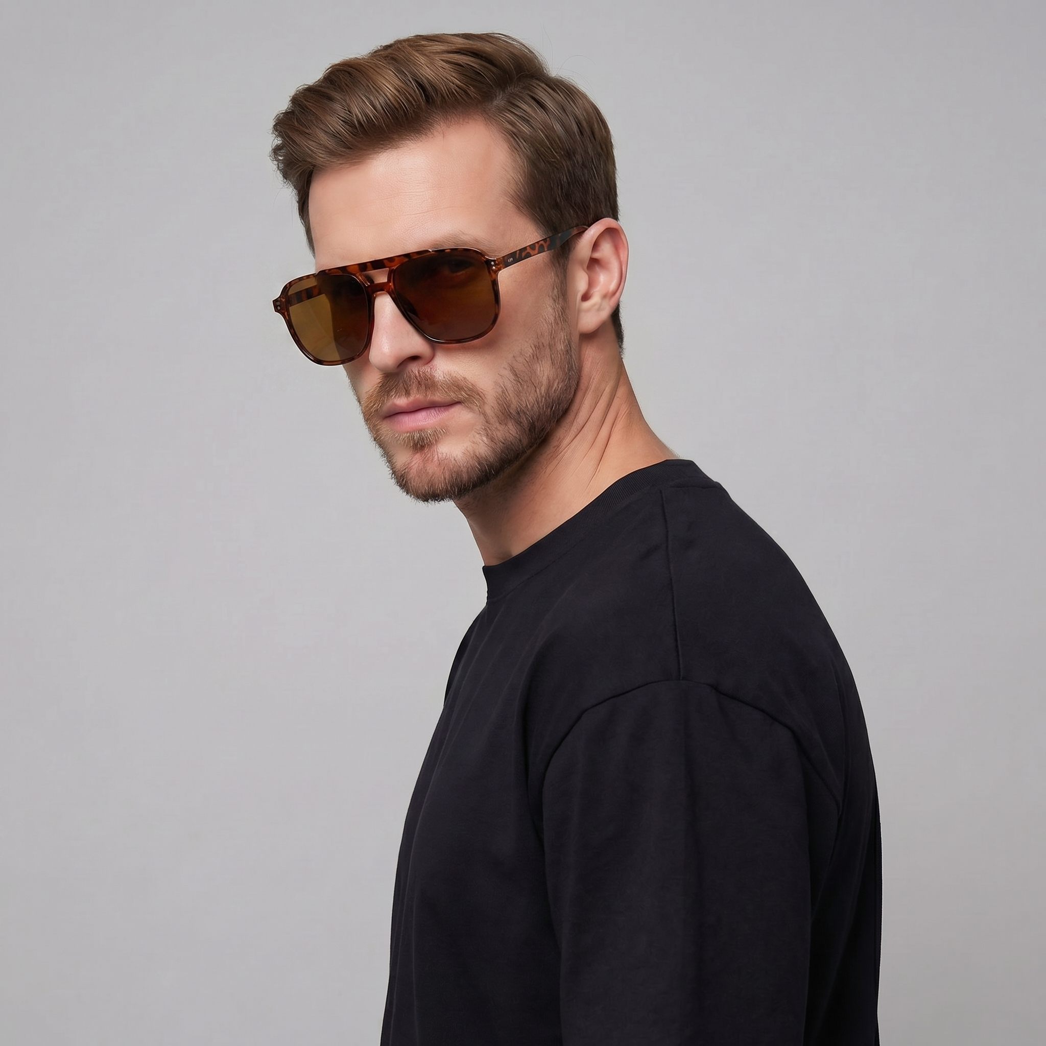 Ochelari de soare pentru bărbați cu ramă pătrată, inspirați retro, moderni pentru activități în aer liber