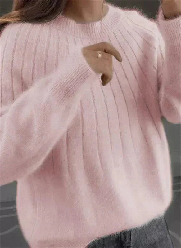 Blød kashmirstrikket damesweater med ribstruktur, klassisk rund hals og afslappet oversize-pasform – elegant, fluffy langærmet pullover til behagelig elegant hverdagsbrug i efteråret og vinteren