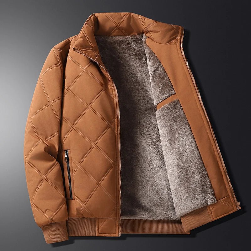 Men’s Diamond-Quilted Winter Jacket – Fleece-Lined Zip-Up Coat with Stand Collar and Secure Pockets for Everyday Wear