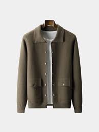 Herren-Strick-Cardigan mit Kragen und Knopfleiste - langärmeliger Pullover mit Taschen fürs Büro im Smart-Casual-Stil und zum alltäglichen Layering