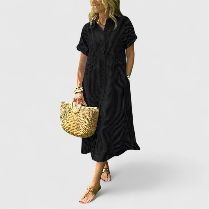 Abito midi da donna dalla vestibilità comoda – modello stampato con bottoni sul davanti e tasche, per l’estate